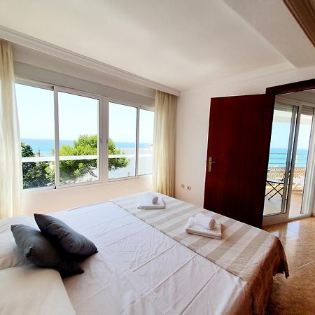 Luna Beach Seafront Marbella Exterior photo