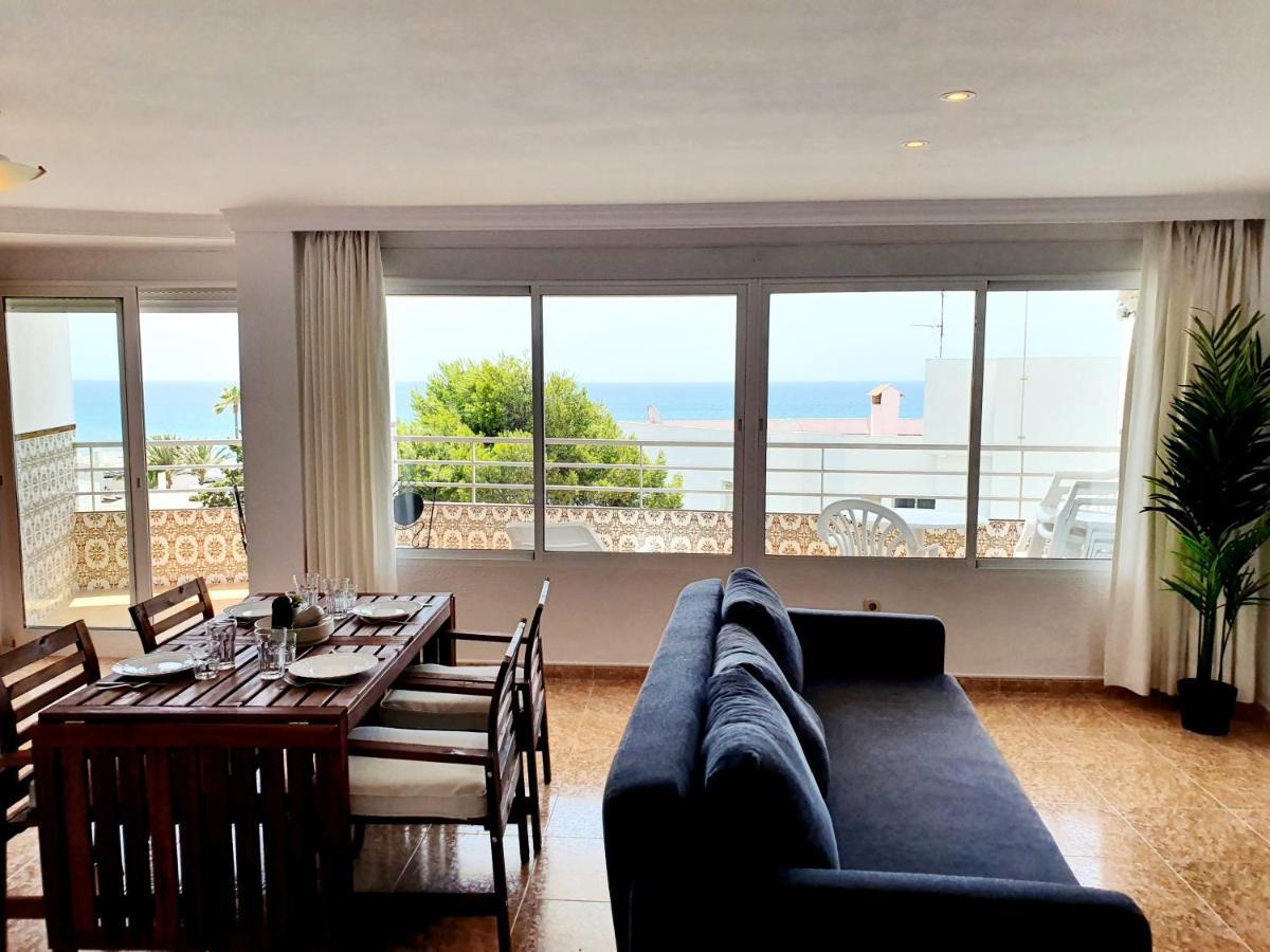 Luna Beach Seafront Marbella Exterior photo